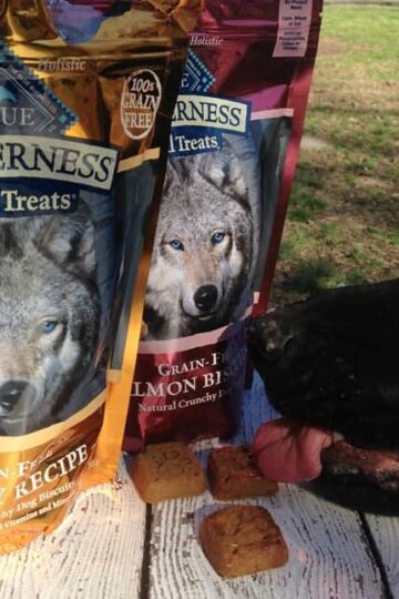Blue Buffalo Wilderness Trail Treats are Woofalicious!