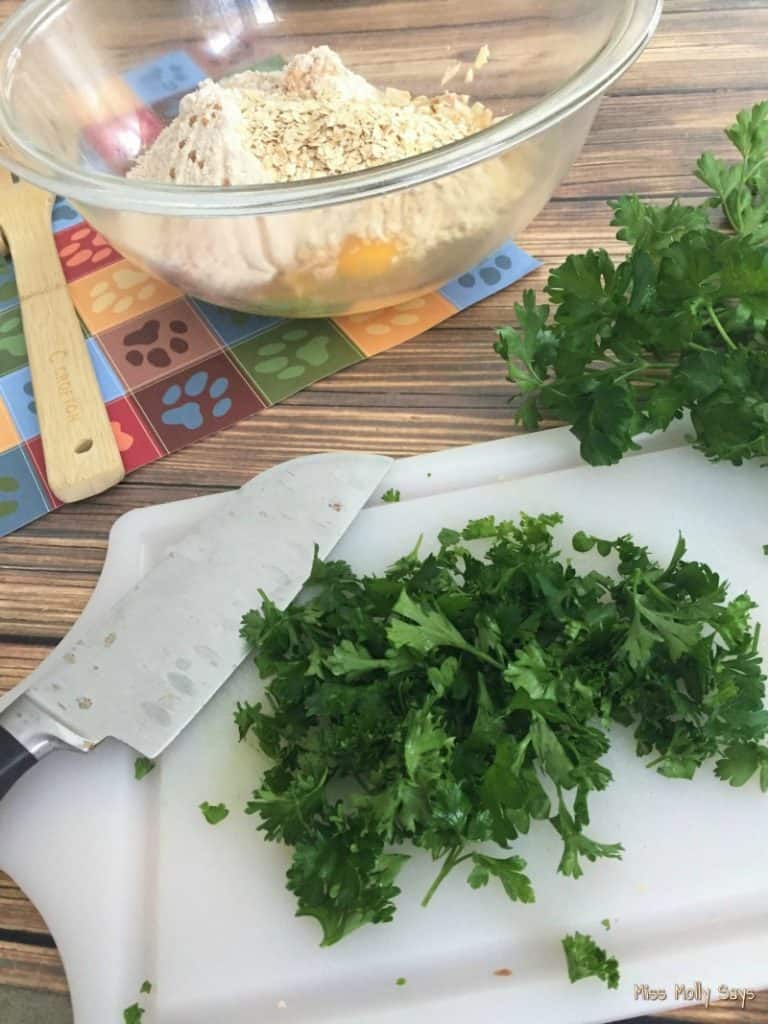 Chicken & Parsley Fresh Breath Dog Treat Recipe Miss Molly Says