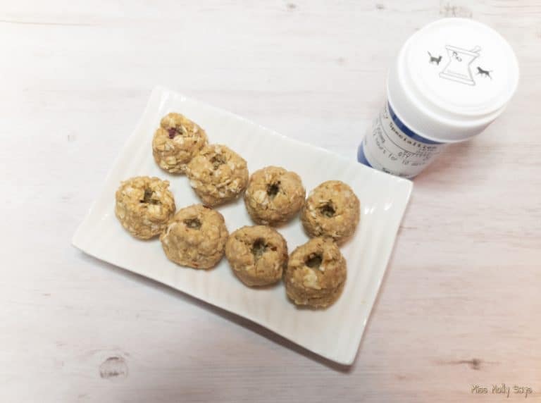 Homemade Dog Pill Pocket Treats (Easy NO Bake recipe)